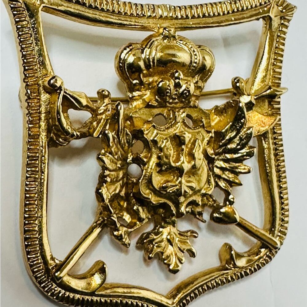 VINTAGE ERWIN PEARL BROOCH CREST EAGLE CROWN GOLD TONE P.E.P. SHEILD